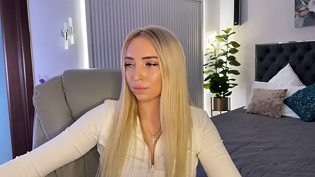 OhMyEmma's cam snapshot