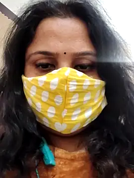 Shikha-mehra7's cam snapshot