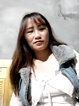 emini-xx's cam snapshot