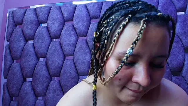 AlaSmith's cam snapshot