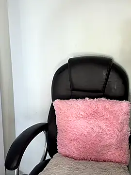 _Isabella_1's cam snapshot