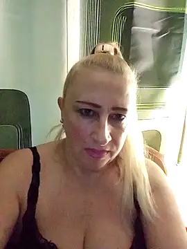 Esenia505's cam snapshot