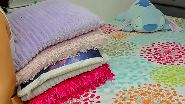 Elizabeth_18_ live sex cam