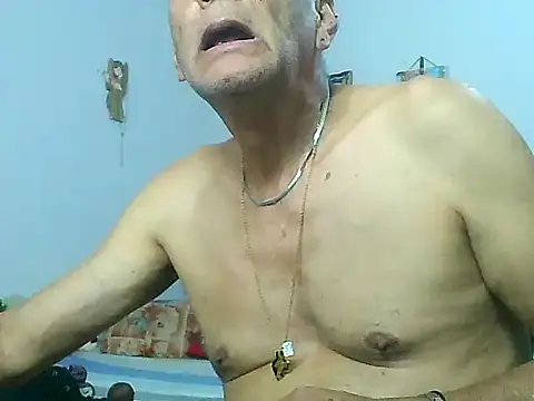 dirtysluttyfist's cam snapshot