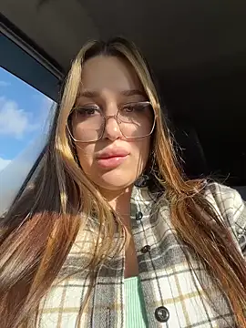 VikiDemini live sex cam