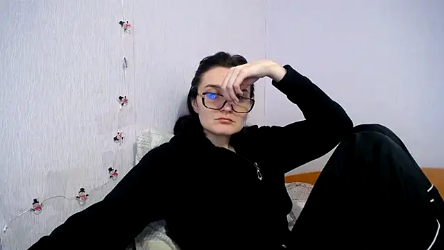 Shiny_gine's cam snapshot