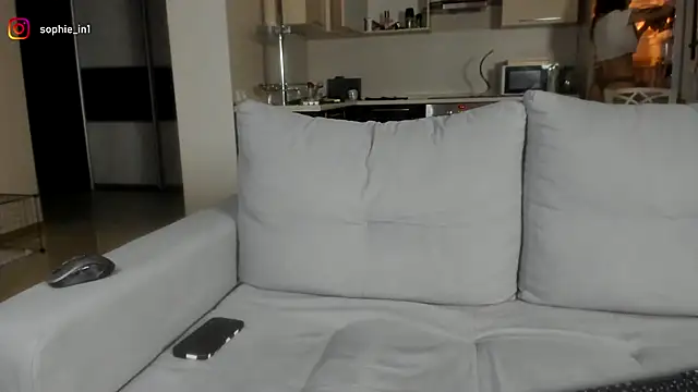 _in_yan's cam snapshot