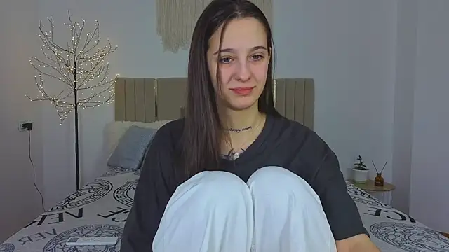 Little_cherryy__'s cam snapshot