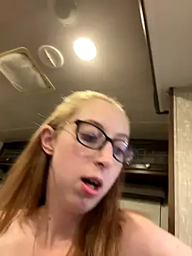 sweet-vixen's cam snapshot