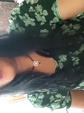 Anusri_359359's cam snapshot