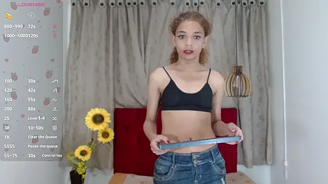 luisa__torres live sex cam