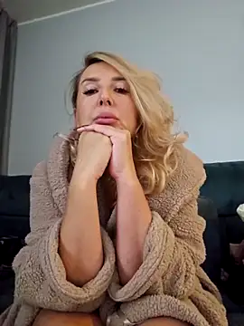 MariaRichi_'s cam snapshot