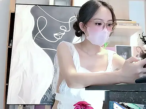 Lush-Office's cam snapshot