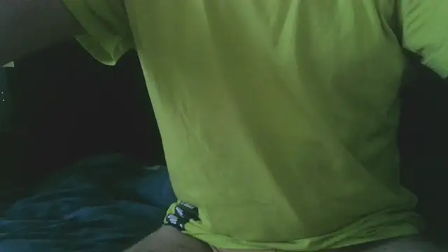 Uomo7744's cam snapshot