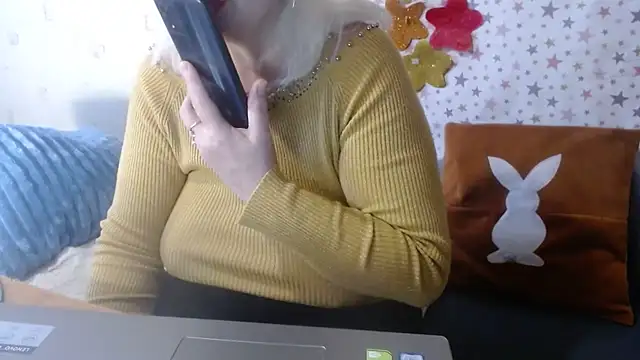 QueenLana's cam snapshot