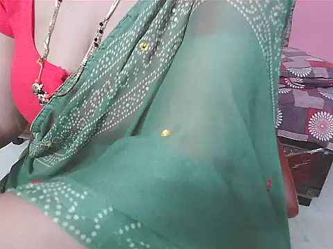 sunitha-3's cam snapshot