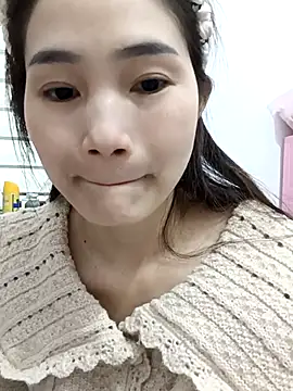 Pig_pig11's cam snapshot