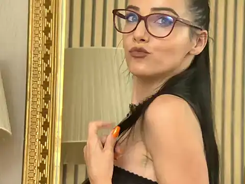 IvyCole's cam snapshot