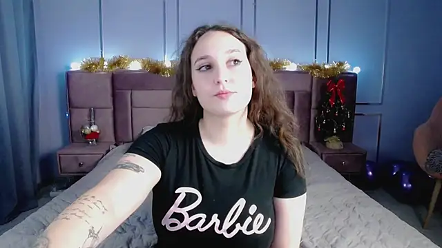 ElisonMinix's cam snapshot