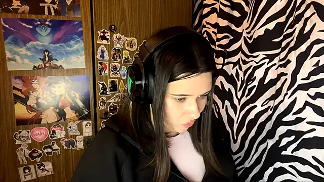 AngeliqueSulima's cam snapshot