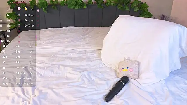 ConstanceHelms's cam snapshot