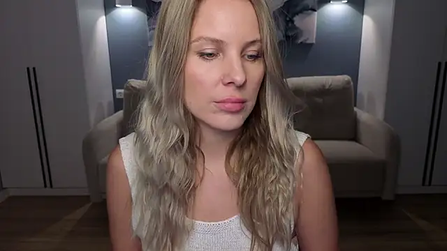 MelanieBennett's cam snapshot