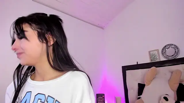 Barbieteeen's cam snapshot