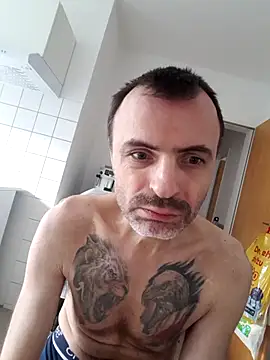 Artur50's cam snapshot