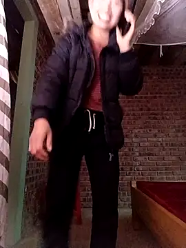 sowbibi's cam snapshot