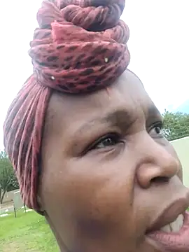 AfricanSquirtingQueen's cam snapshot