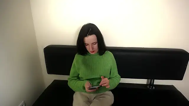 LaimaV_'s cam snapshot