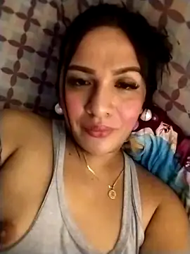 Yourbabyshane live sex cam