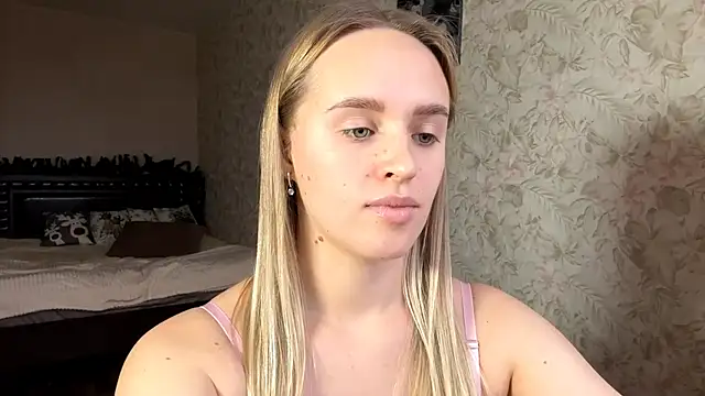 ElisabetLorney's cam snapshot