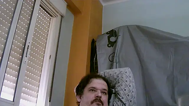 porkorossy's cam snapshot