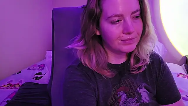 InternetFairy_XO's cam snapshot