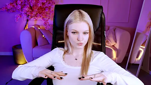 GraceGlamour's cam snapshot