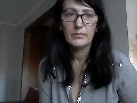 Elena48324's cam snapshot