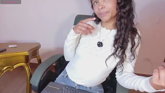 Kristall_06's cam snapshot