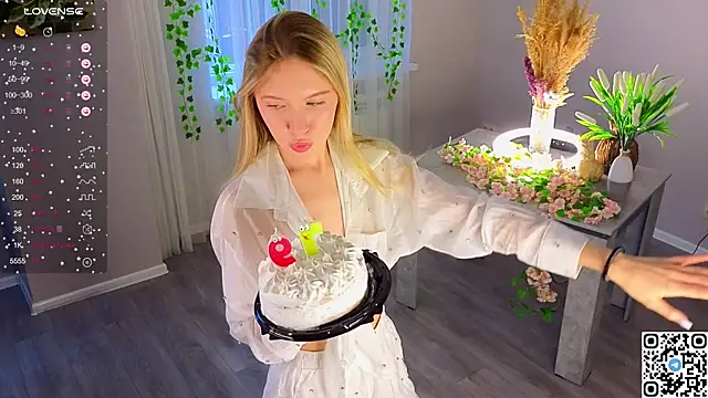 Succubelle's cam snapshot