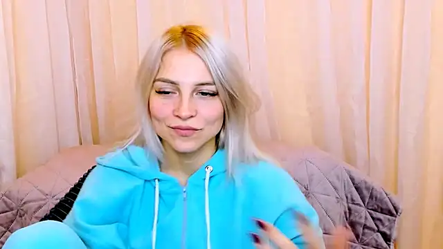 FoxyKathryn's cam snapshot