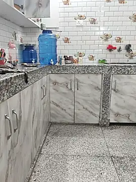 Shalu_G's cam snapshot