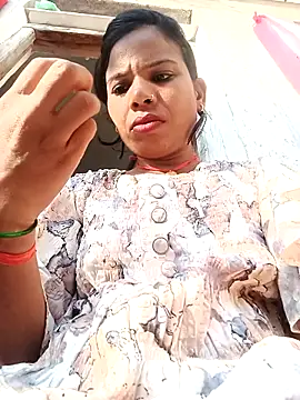 Rubi_sarma's cam snapshot