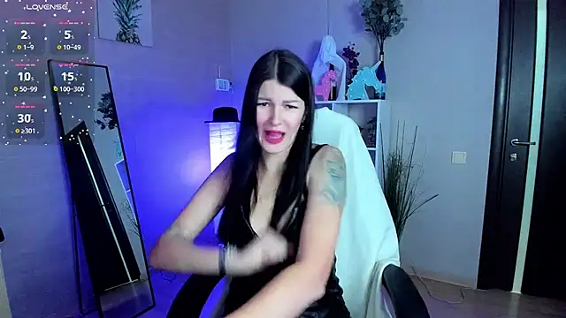 O1d_Lady's cam snapshot