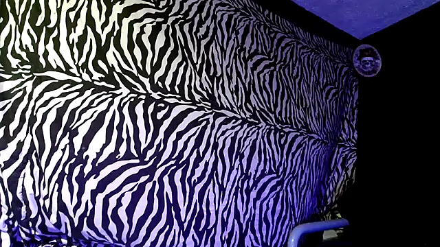 Splash_Queen420's cam snapshot