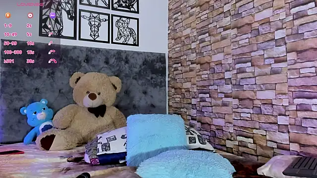 Luisa_Red's cam snapshot