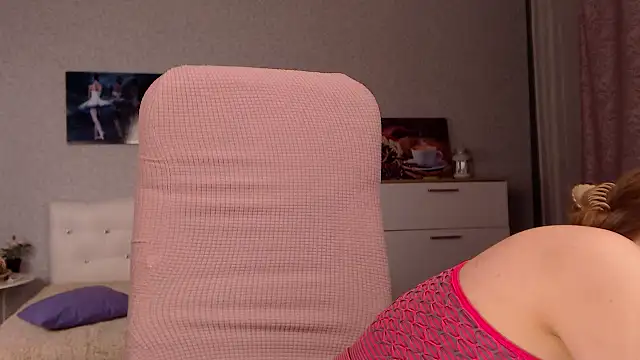 BettyFootFetish's cam snapshot