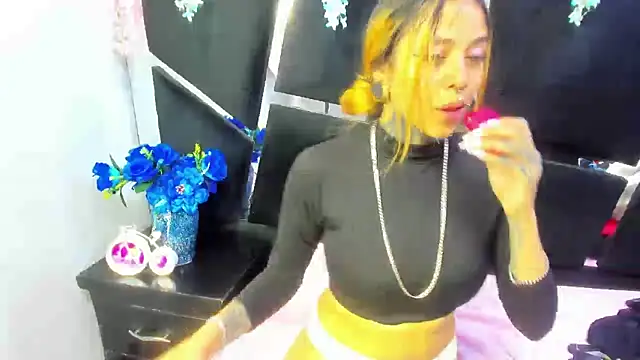 Sofii_Anal_'s cam snapshot