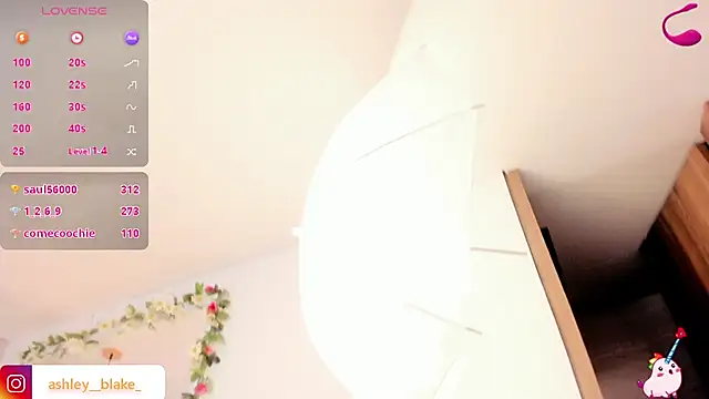 Isabella__gonzalez_'s cam snapshot