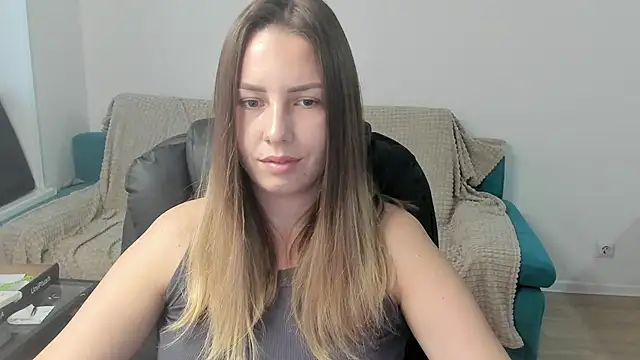 Mia_shy1's cam snapshot