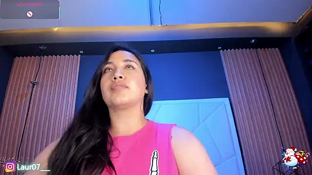 Lauroberts7's cam snapshot